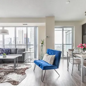Stunning Views Of Downtown - Luxury High Rise With King Bed! Toronto