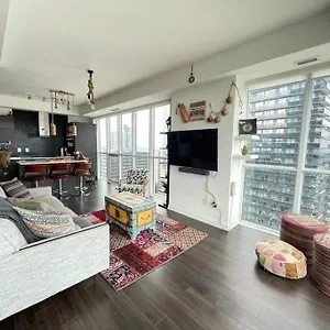 Cozy 2 Bedroom Boho North York Skyscraper Toronto