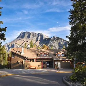 Hi-banff Alpine Centre , Banff Kanada