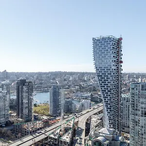 Habitas Apartment Vancouver