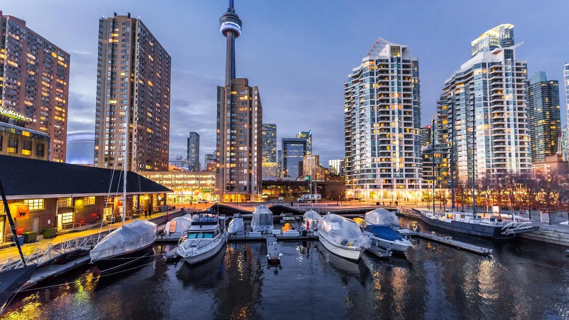 Отель Intercontinental Toronto Centre By Ihg