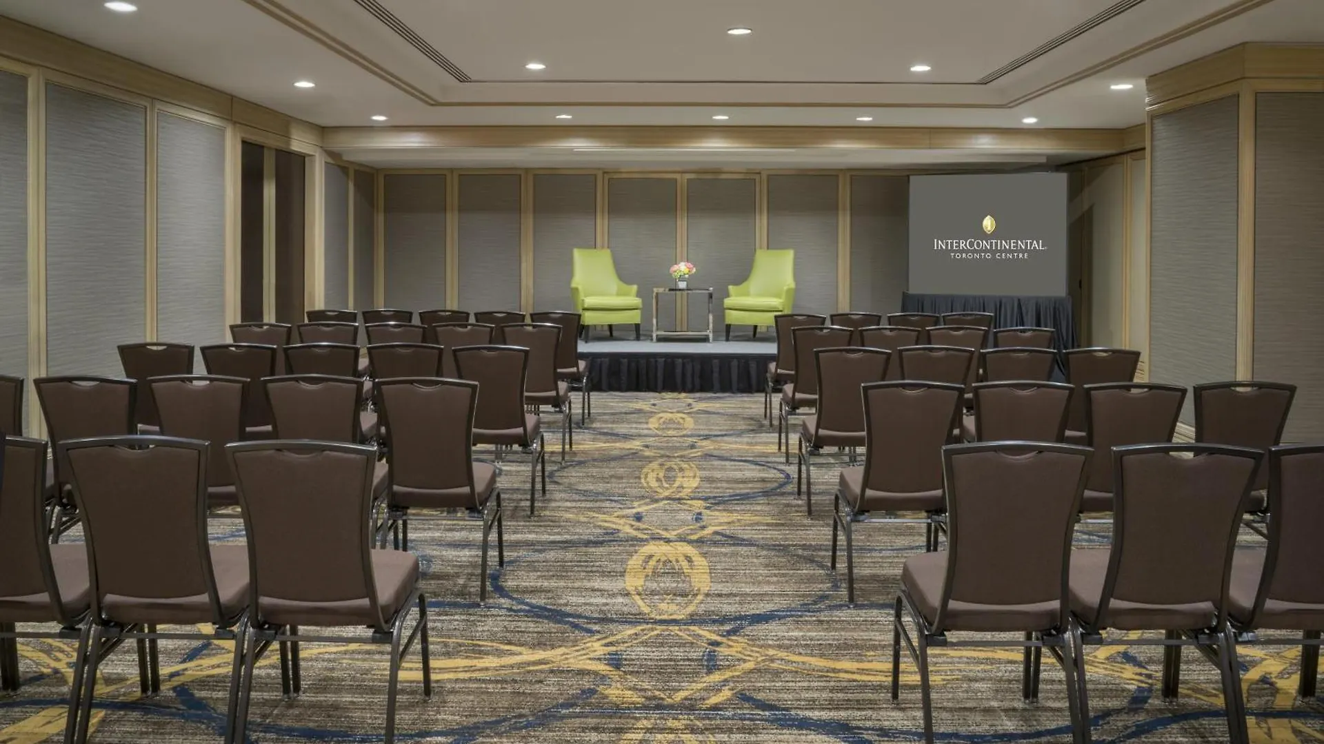 ****  Отель Intercontinental Toronto Centre By Ihg Канада